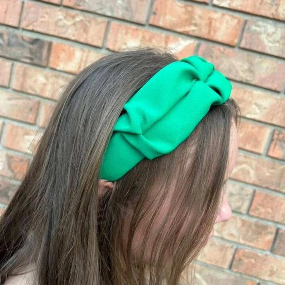 Luxury and chic Ruffle Headband ✨✨✨💖